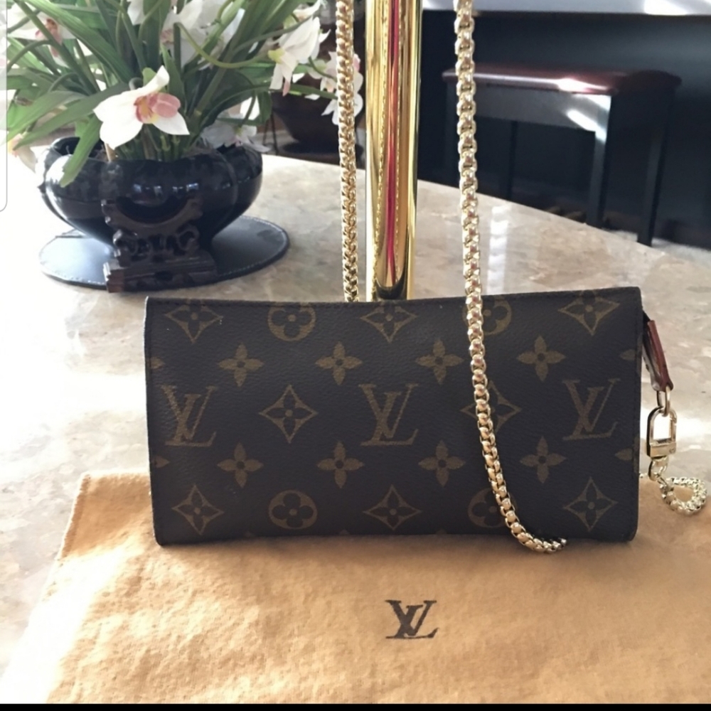 Authentic Louis Vuttion GM Bucket Pouch